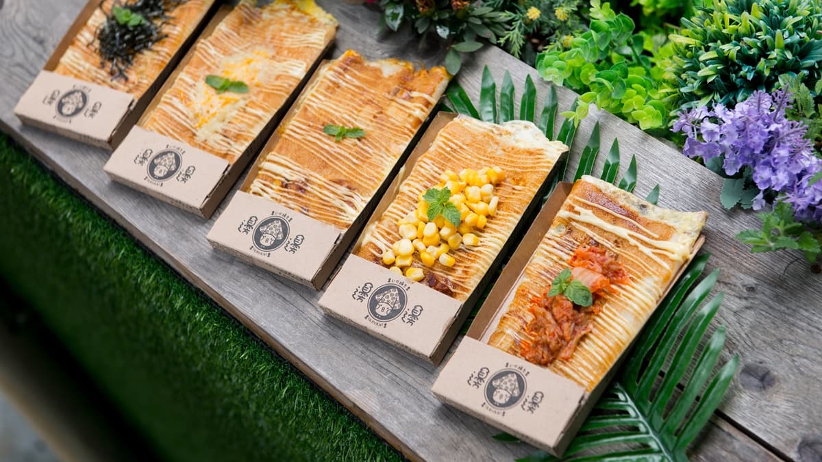 章魚燒+大阪燒的神奇合體!超扎實「花賊燒」只要50元 章魚燒+大阪燒的神奇合體!超扎實「花賊燒」只要50元