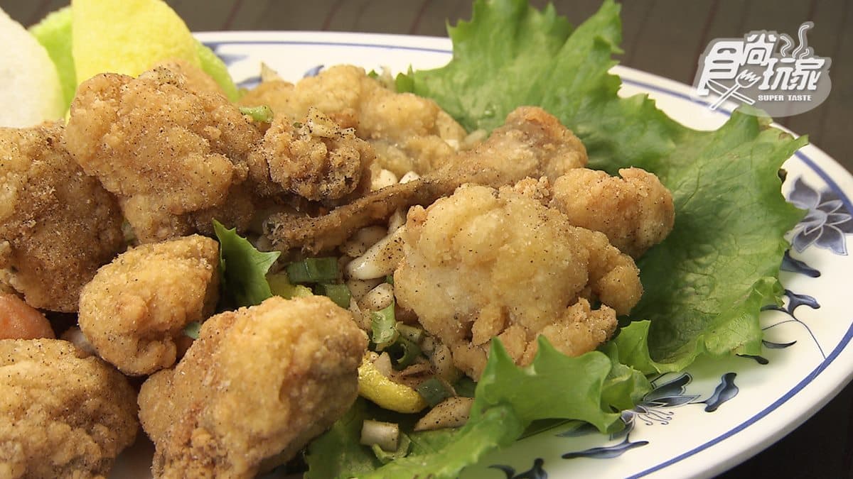 每道菜都是100元 海鮮魚類也只要100！