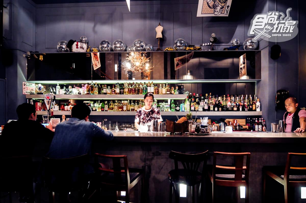 【週末夜】OL最愛!全台5家「超酷餐酒館」,中藥鋪、西服店、老宅控一次全收 【週末夜】OL最愛!全台5家「超酷餐酒館」,中藥鋪、西服店、老宅控一次全收