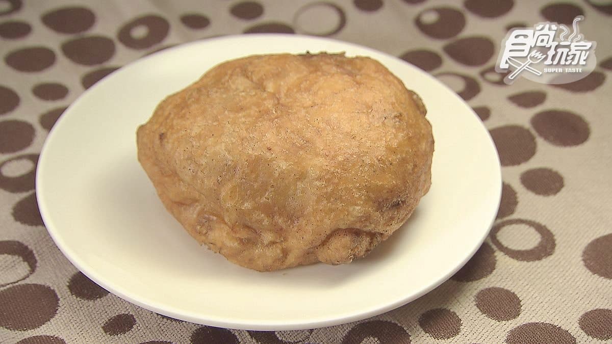 「爆炸壘球餡餅」跟拳頭一樣大！皮薄料超多
