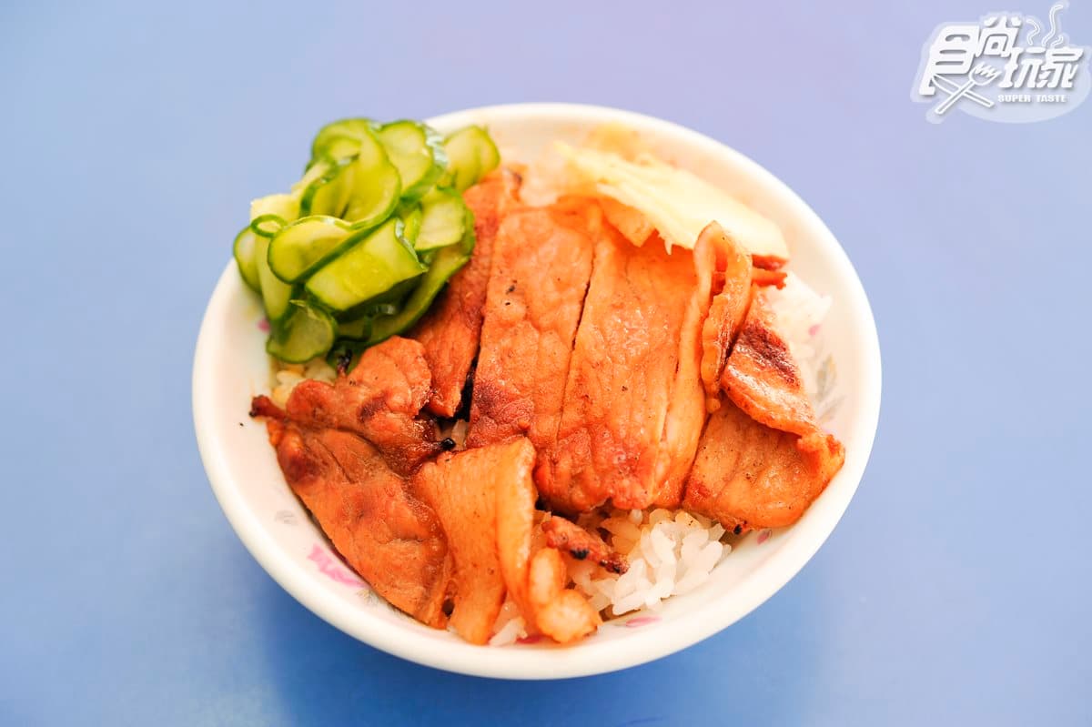 「鹽埕」小吃競技場這5家一定要收!小黃瓜烤肉飯、虱目魚肚漿、老擔冬粉肉 「鹽埕」小吃競技場這5家一定要收!小黃瓜烤肉飯、虱目魚肚漿、老擔冬粉肉