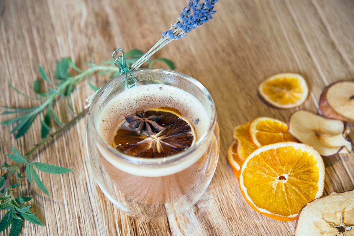 這口味你可以?近期外國人瘋狂著迷的「川貝枇杷膏」調飲 這口味你可以?近期外國人瘋狂著迷的「川貝枇杷膏」調飲