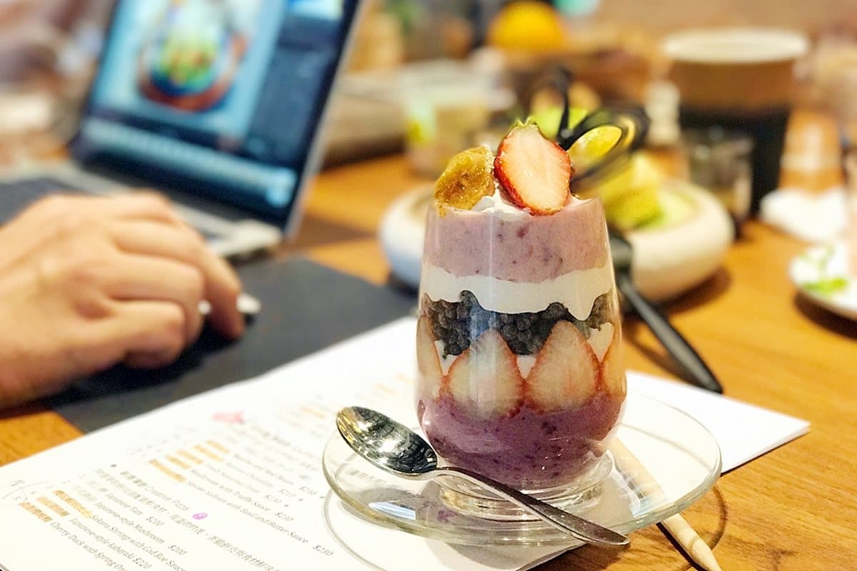 【新開店】彩虹飯、炊煙玫瑰咖啡　舒芙蕾名店開幕好多IG料理