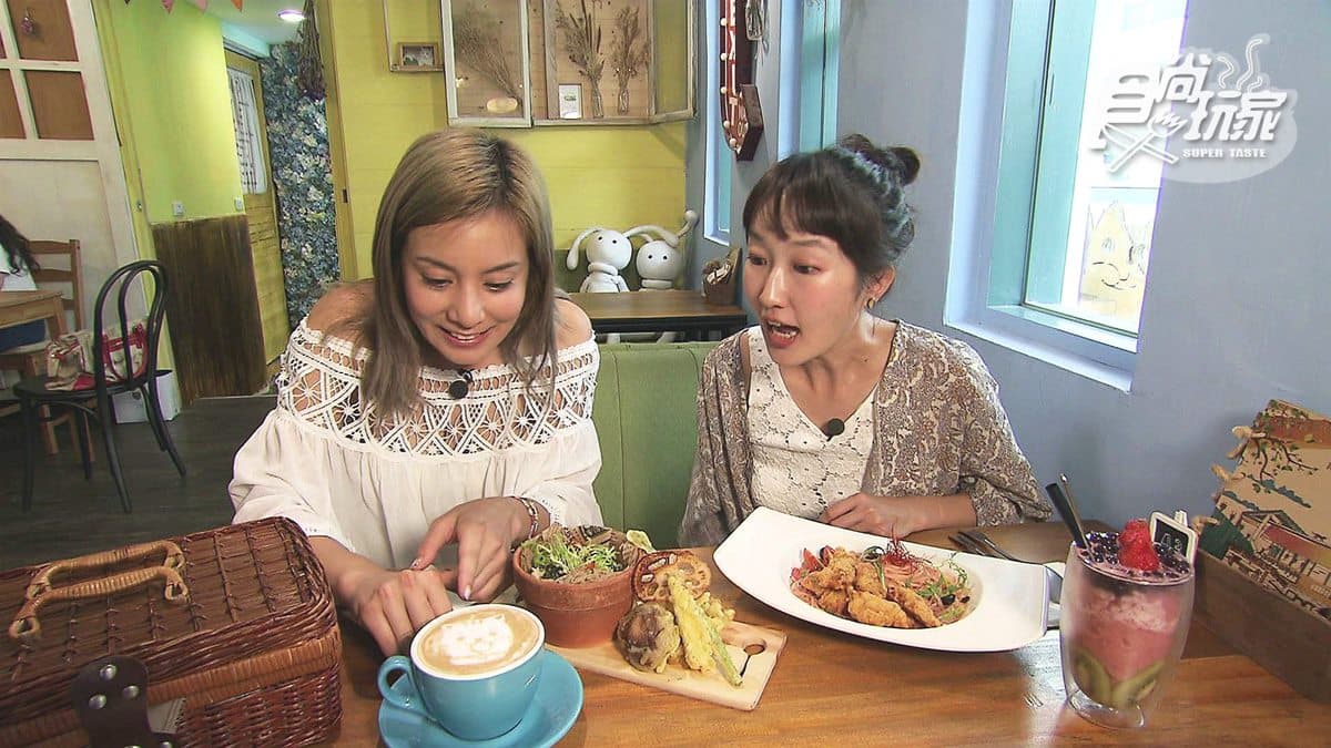 喵星人陪你野餐喝咖啡  來這你也能當偶像劇女主角