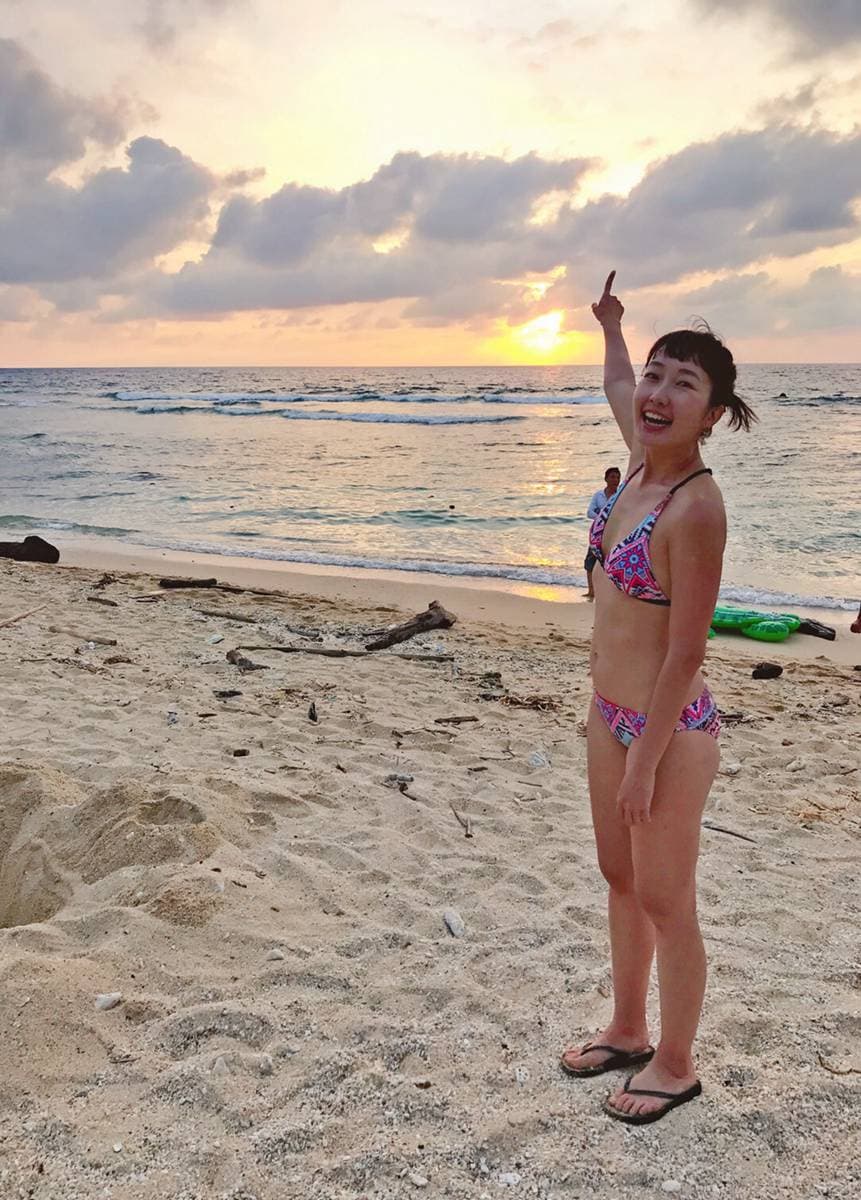 馬爾地夫很美 巴鈺穿比基尼更美 「佛系」泳裝寫真貼好貼滿大放送！