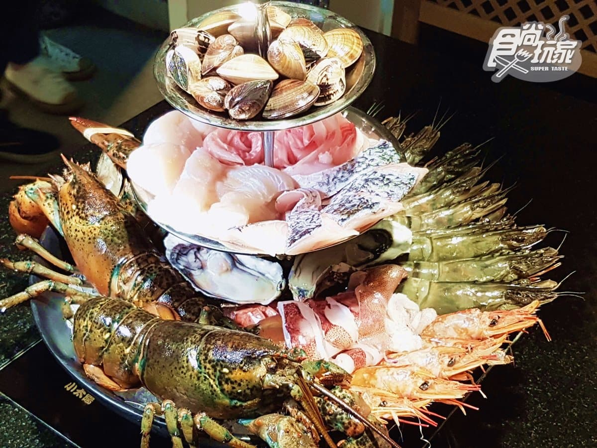 【新開店】喫到驚！超痛風「天王海鮮塔」 13種海鮮排排站→還有全台首創「琉璃燒」吃法