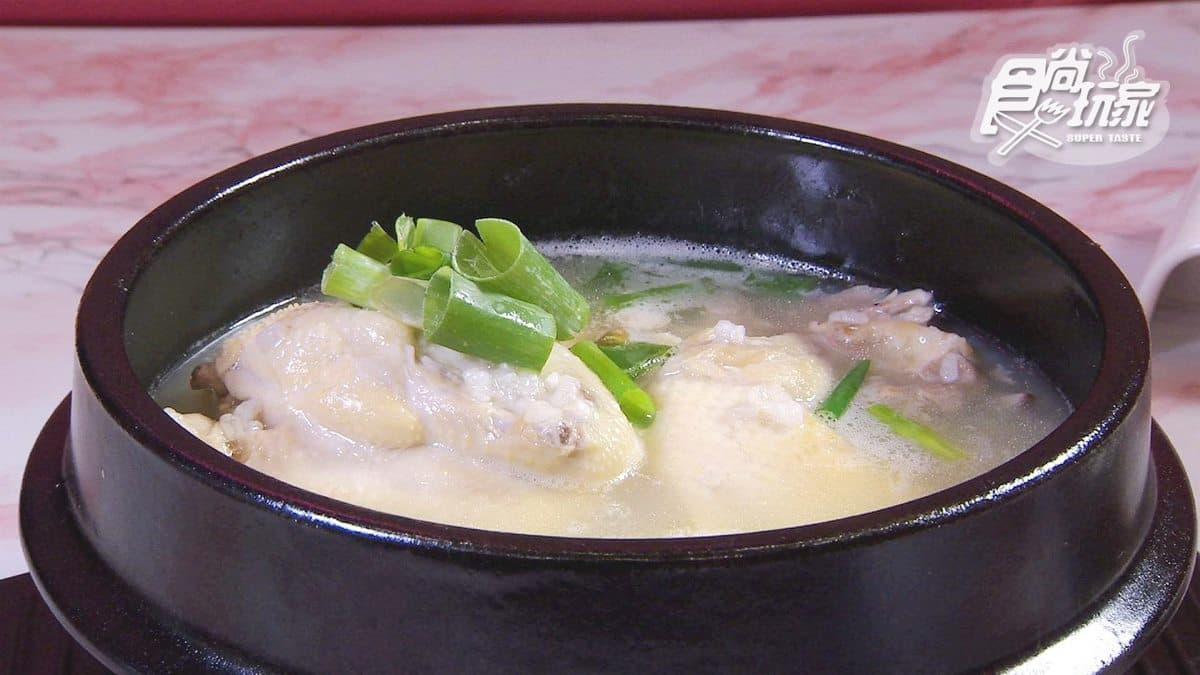 這間店「粉」韓式！吃個春川辣炒雞也要這麼浪漫！？