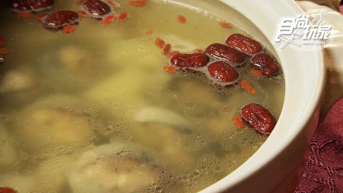 海膽醬填滿巨無霸龍蝦 超豪放無菜單痛風料理又來啦！