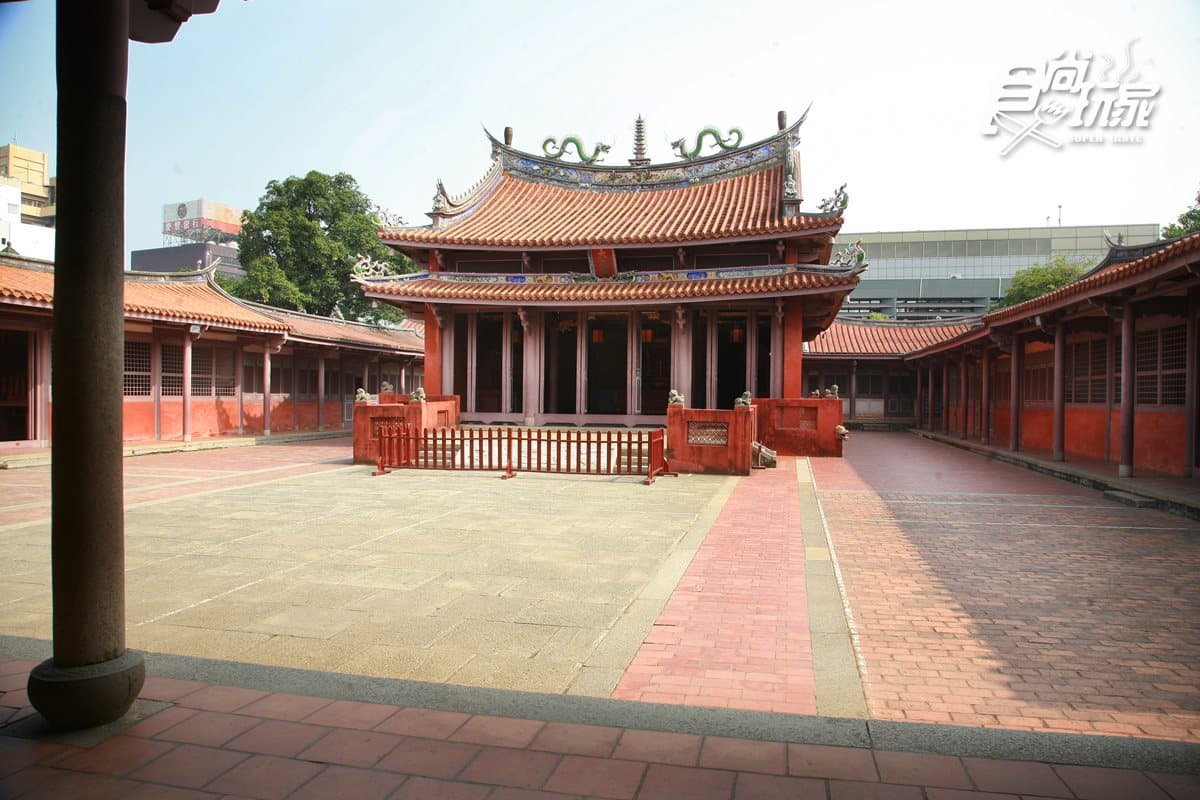 「台灣好行」5折遊程攻略！台南88安平線7大亮點：荒地變親子樂園、石碑群「御龜碑」、安平夕照