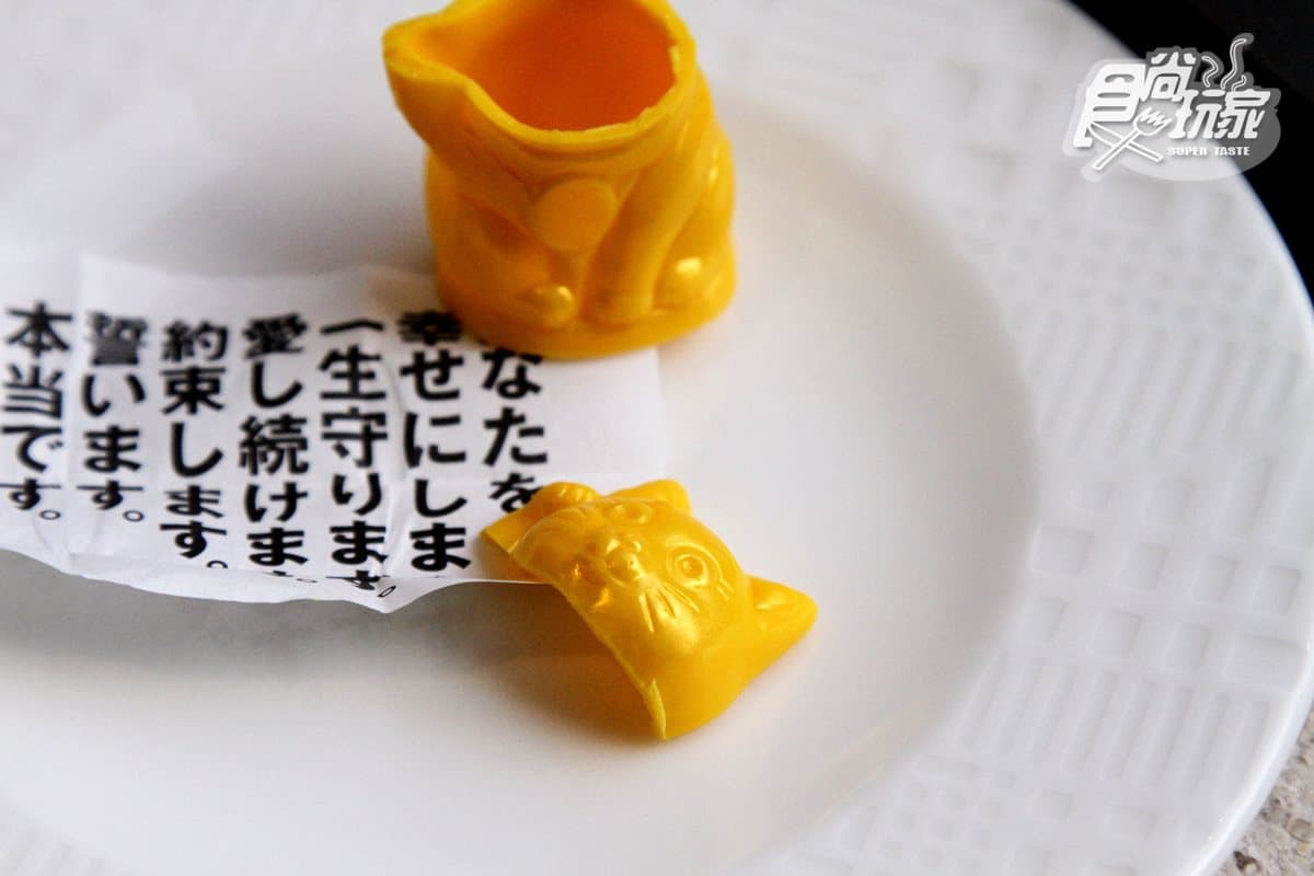 吃它好害羞！8色調「乳頭巧克力」、想接吻的「紅唇起司」 讓人臉紅心跳