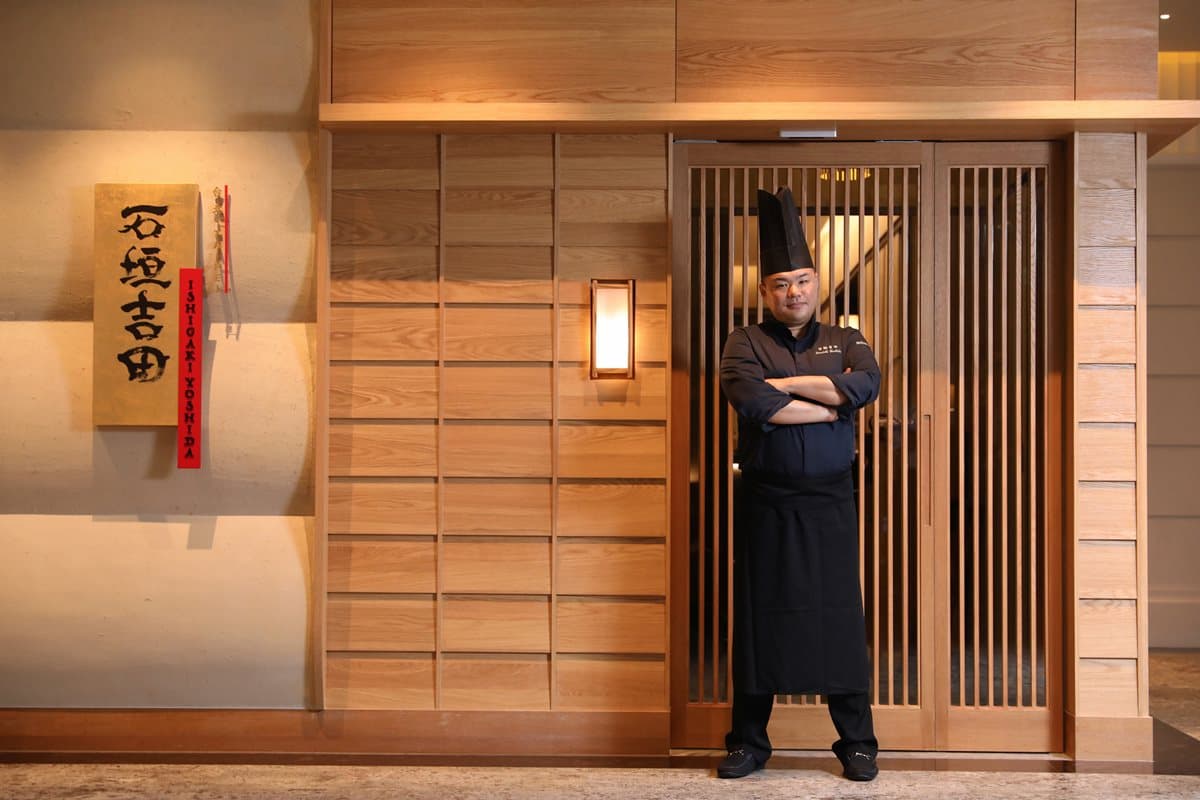 【新開店】只有10個座位！東京米其林「鐵板燒」登台3必吃→全球最貴龍蝦、日本紫海膽、神級八重山和牛