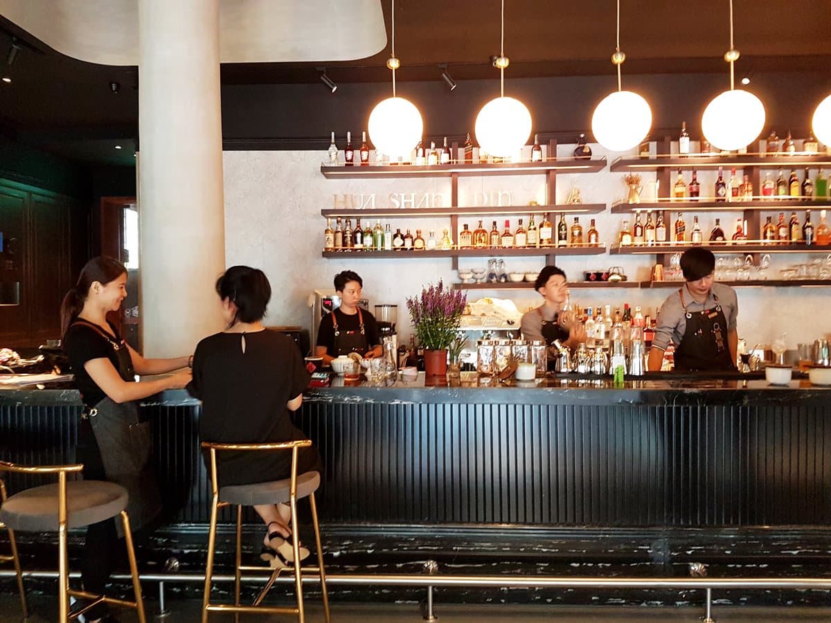 【新開店】華山文青新去處!「復古英倫風」酒吧餐廳好好拍→野餐組好逼人啊 【新開店】華山文青新去處!「復古英倫風」酒吧餐廳好好拍→野餐組好逼人啊
