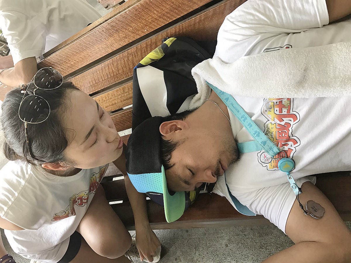 睡到天邊！夢多「豬」隊友急死控制哥 夏日熱鬪殘酷考驗兩人友情