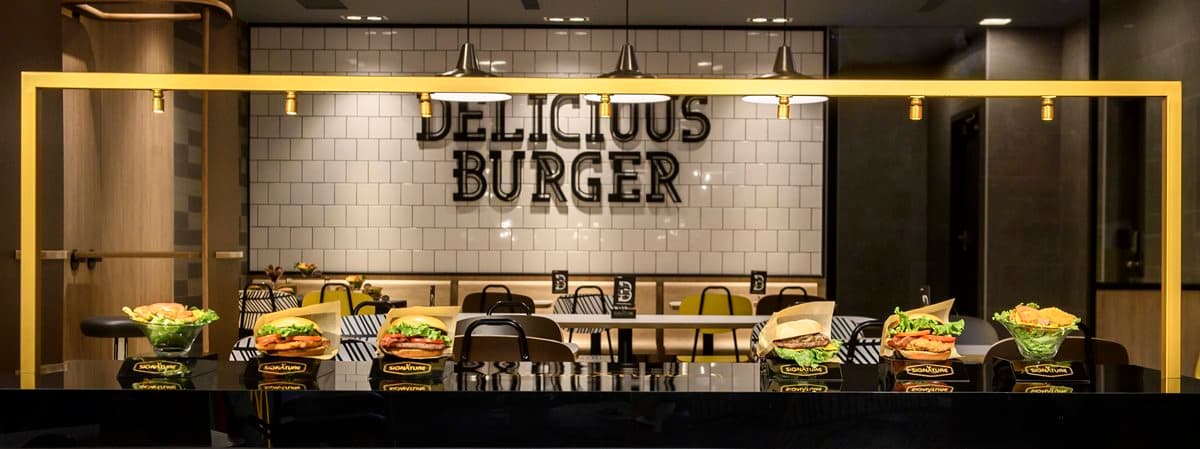 【新開店】太有氣質了吧！麥當勞首家「旗艦餐廳」開幕  數位點餐、送餐到桌→還賣起法國直送馬卡龍