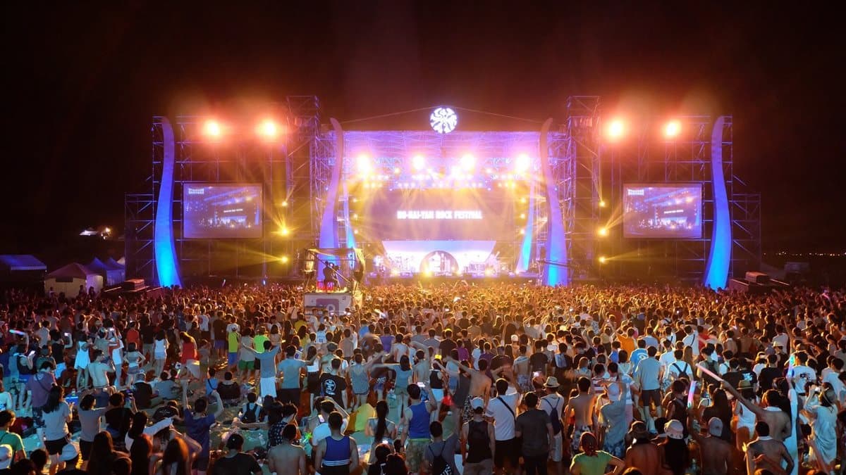 浮潛、塗鴉、機器人!「2018貢寮國際海洋音樂祭」 今年玩法特別HIGH 浮潛、塗鴉、機器人!「2018貢寮國際海洋音樂祭」 今年玩法特別HIGH