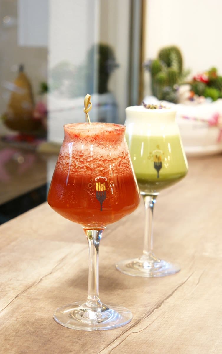 【新開店】超美純白系老屋！宜蘭首家鮮釀啤酒餐廳  「彩虹水果調飲」成亮點