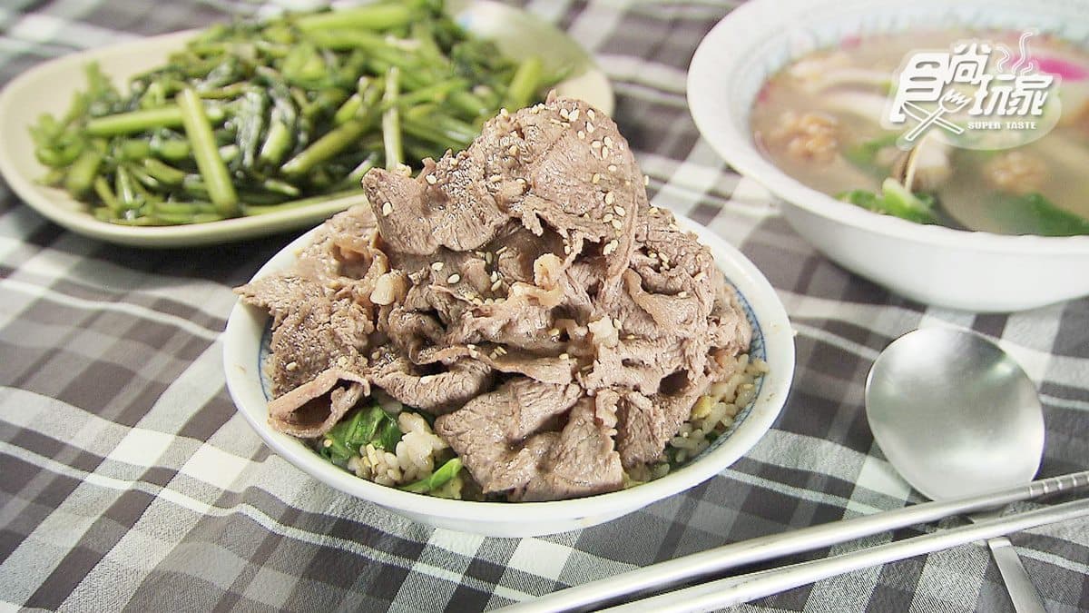 炒飯界F4安格斯牛、烏魚子通通來！台南巷弄裡這一味在地人也大推