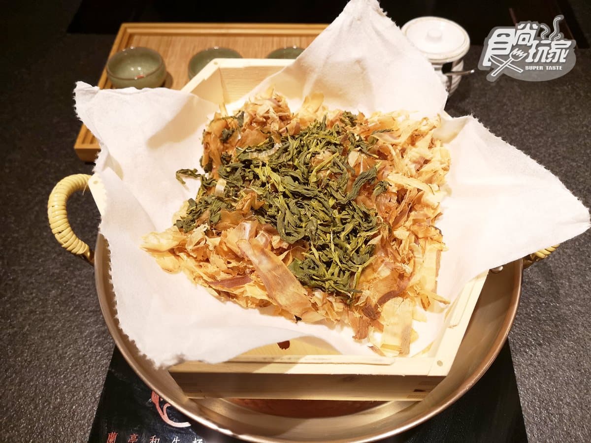 【新開店】最風騷「和牛鍋」! 牛舌海膽、蒸氣肋眼道道桌邊秀吃「殘廢餐」 【新開店】最風騷「和牛鍋」! 牛舌海膽、蒸氣肋眼道道桌邊秀吃「殘廢餐」