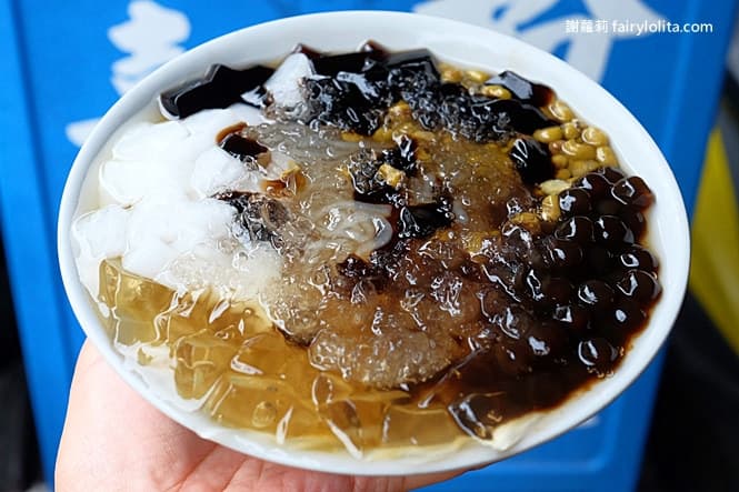 愈來愈少的古早味！嘉義來的「透明粉條冰」大碗用料超澎湃 #佛系冰品 #純手工做的