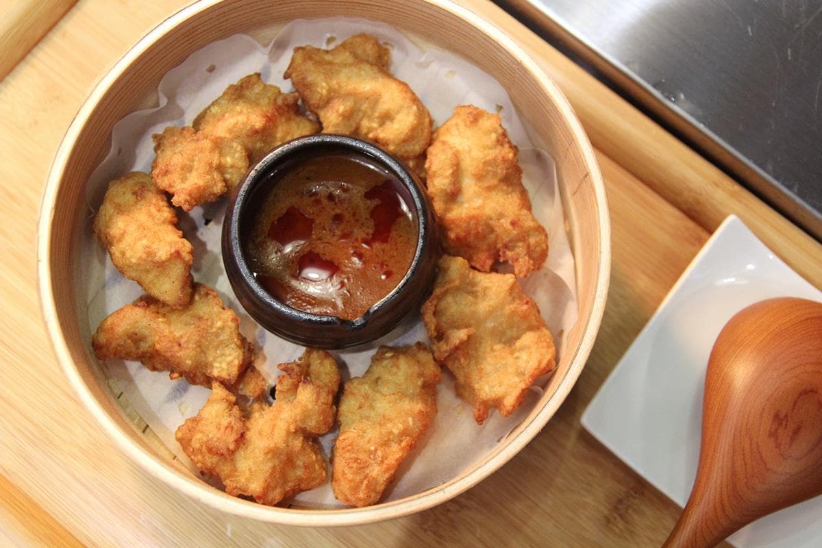 麻辣鍋神配料！炸雞名店出鍋物「香香雞」乾溼兩吃，炸雞控你可以嗎！