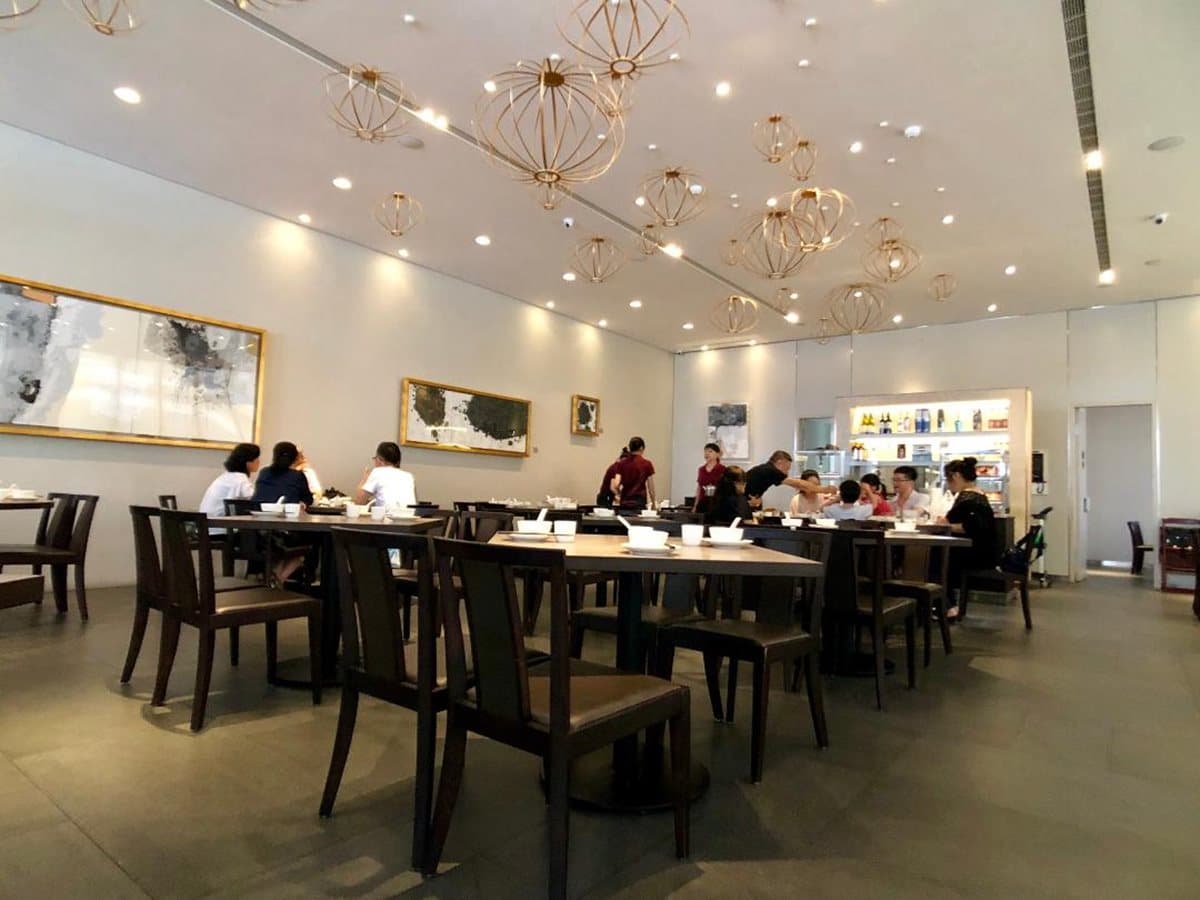 2人只要999！中餐名店推高CP值情人餐搶市