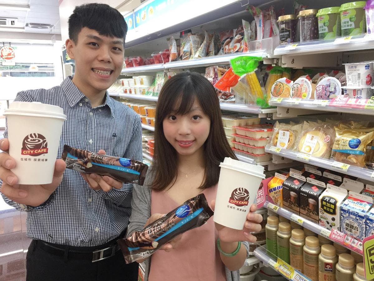 七夕飲品優惠包！星巴克買1送1+「親親巧克力」當日限定飲品！