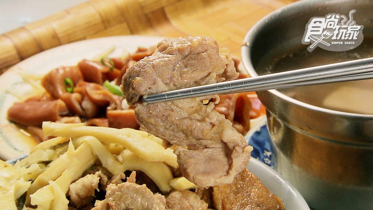 看了肚子好餓喔！中午賣到消夜場 厚片瓜仔肉飯 特製燒肉飯 焢肉飯都想吃怎麼選
