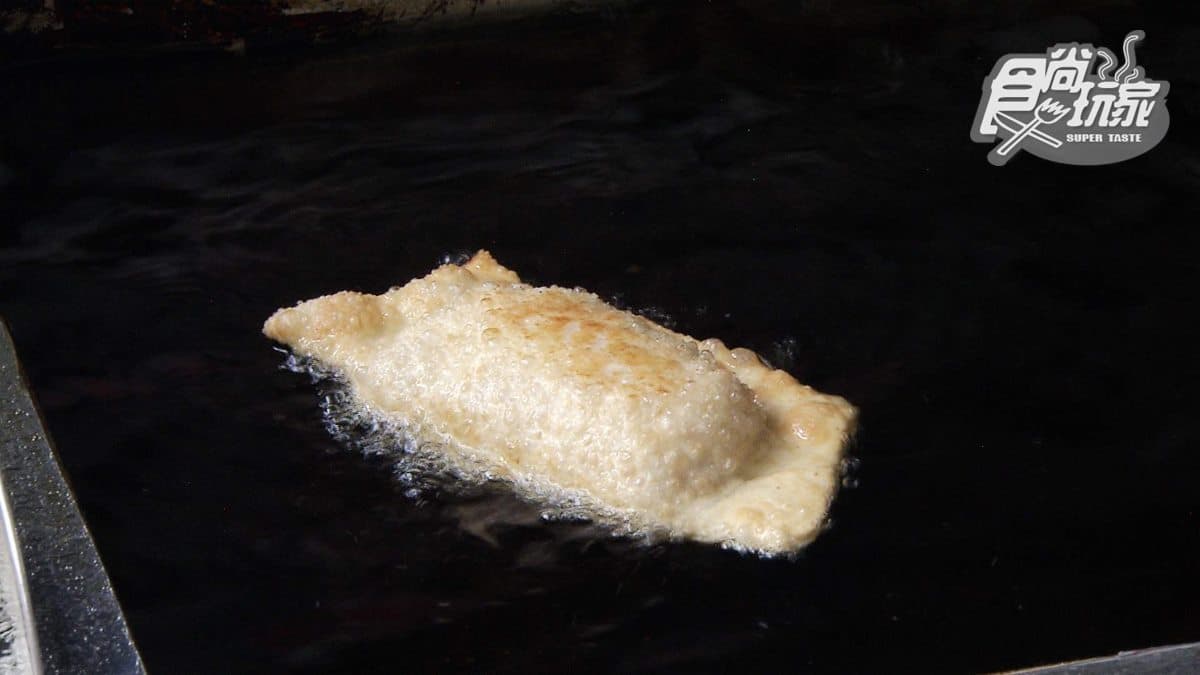 小琉球必吃！這間銷魂「起司捲」擄獲了眾多潛水客的胃 你沒理由不來試試了吧