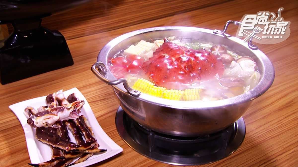 這蟹好肥美堪稱「螃蟹界的巨石強森」!新竹的「北海道活海鮮四吃」大開眼界 這蟹好肥美堪稱「螃蟹界的巨石強森」!新竹的「北海道活海鮮四吃」大開眼界