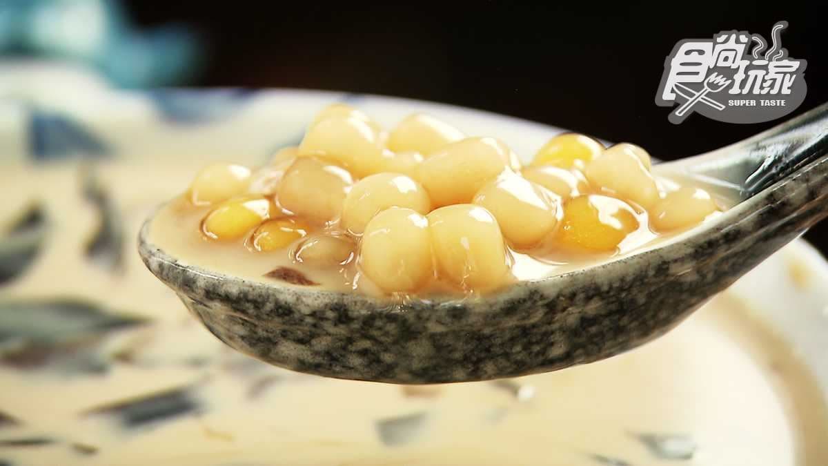 自煮仙草+手炒黑糖 這家「黑糖仙草珍奶」紅到國外橫掃IG 