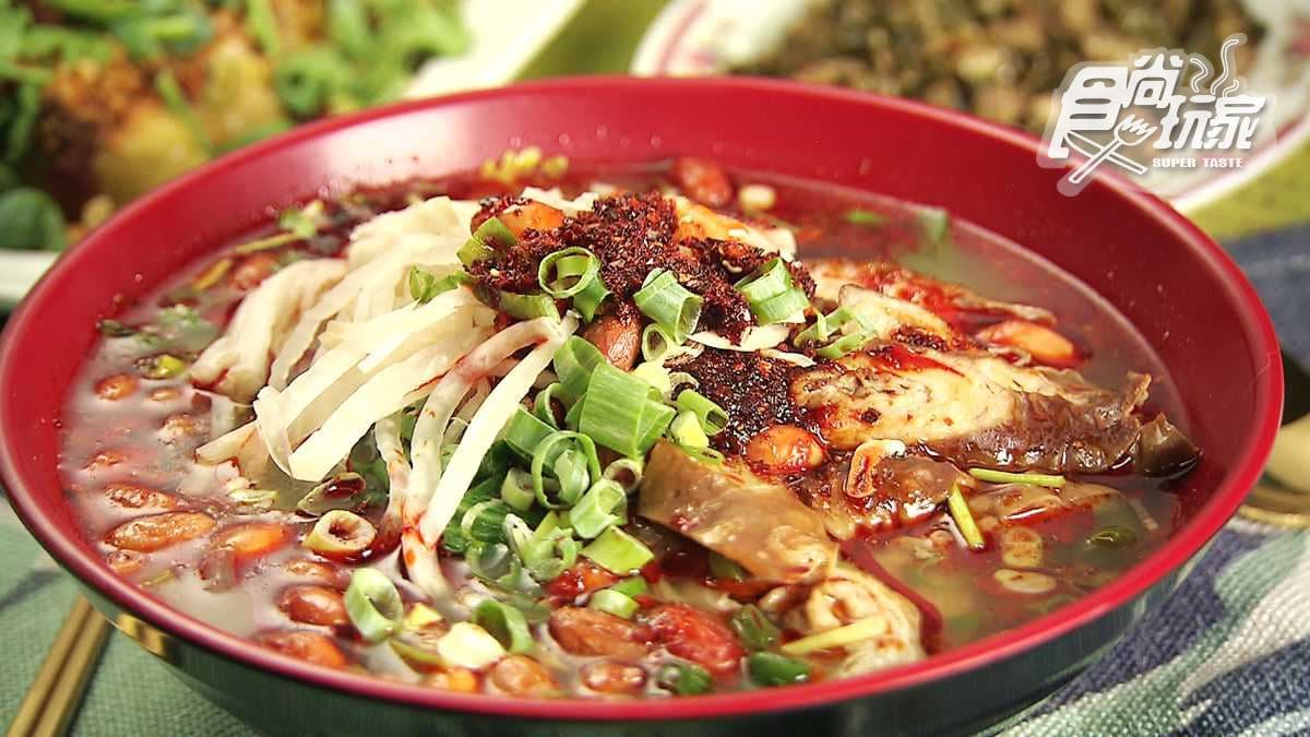 挑戰你敢吃多辣！最道地「四川味」麻辣牛肉麵只要100元
