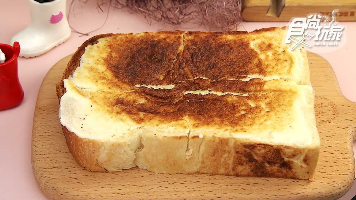 夢幻系厚片吐司 招牌必點「三色山脈」海鹽焦糖、藍莓乳酪、抹茶牛奶通通有