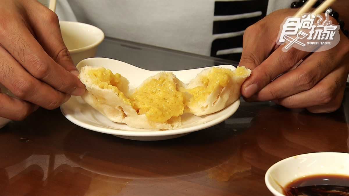 鼎泰豐師傅開的店 爆湯小籠包皮Q肉鮮賣佛心價