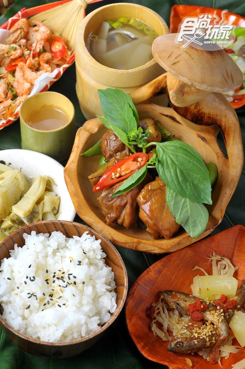 「日月潭花火節」限定船班！遊湖煙火秀+順遊4亮點：邵族餐、羅馬式教堂、月老廟