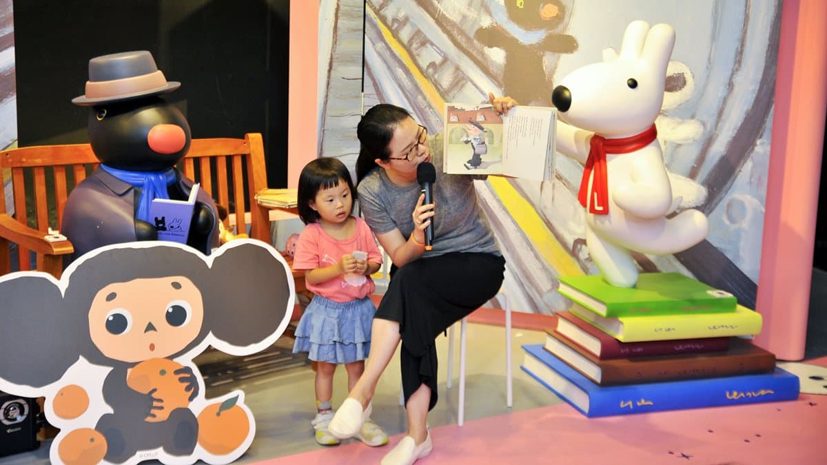  小孩天堂！拉拉熊、麗莎兔、阿朗基都在這個市集裡，陪你「買雜貨」「聽繪本故事」