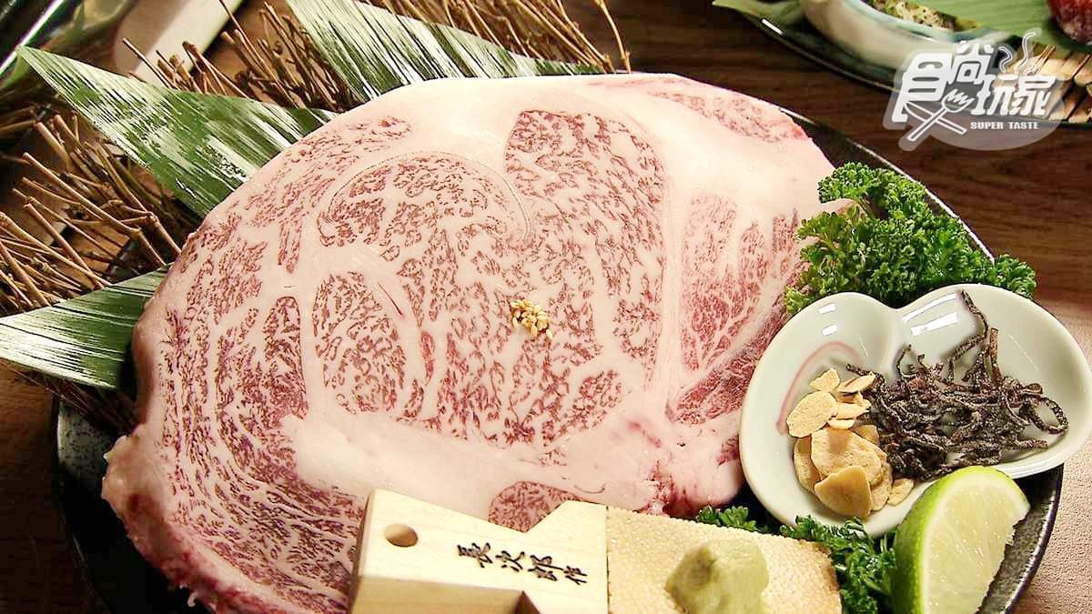 老闆烤的比較好吃啦！這家燒肉店內臟拼盤竟有「牛心管」和「牛百葉」