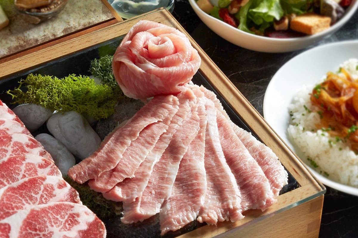 肉肉控開吃!燒肉品牌連續28天推「100元吃翼板牛、西班牙松阪豬」優惠 肉肉控開吃!燒肉品牌連續28天推「100元吃翼板牛、西班牙松阪豬」優惠