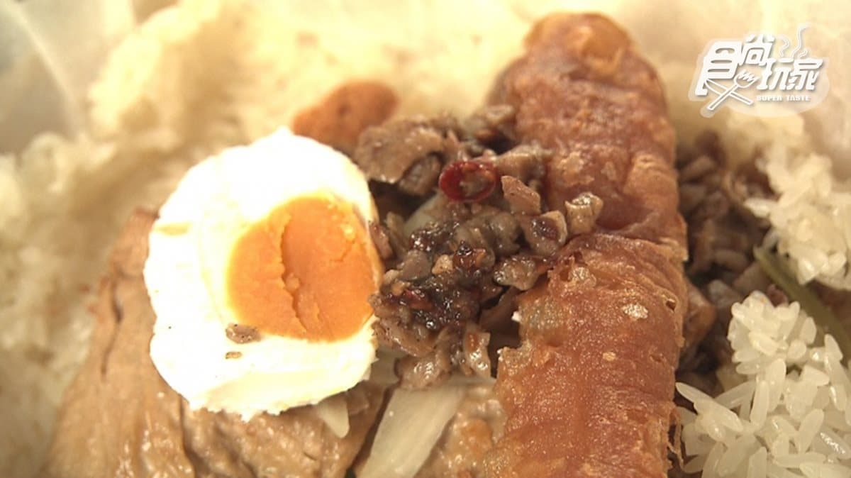 塞好塞滿！「爆餡飯糰」必吃這4家：包整顆溏心蛋、獨創小卷醬、豬排加德國臘腸、飯糰界滿漢全席