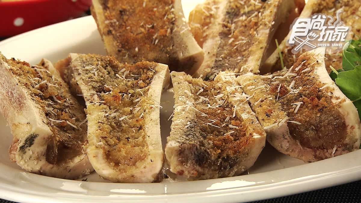 55種口味！這家店竟推出「芋頭蛋黃」披薩 號稱全台北最好吃真的嗎？