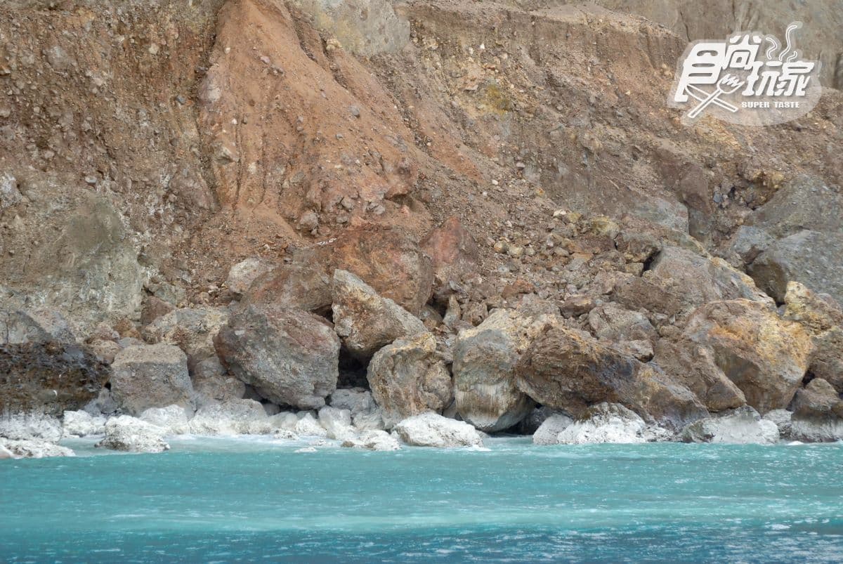 從來沒這麼近看過龜山島！搭船賞八景 人品好還可遇到海豚開趴踢