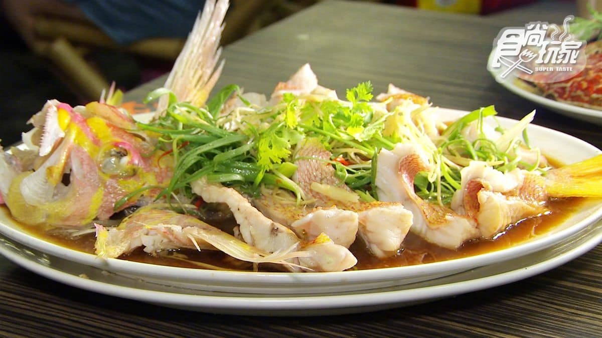 手釣海魚 功夫料理 西子灣旁這家無菜單海鮮老饕都說讚