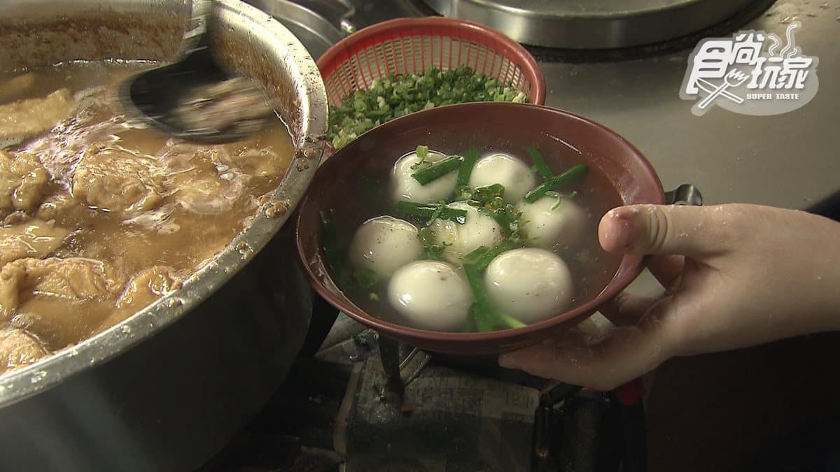 南投人最愛巷仔內古早味：70年自製米苔目、獨家配方鹹湯圓、手作限量肉圓