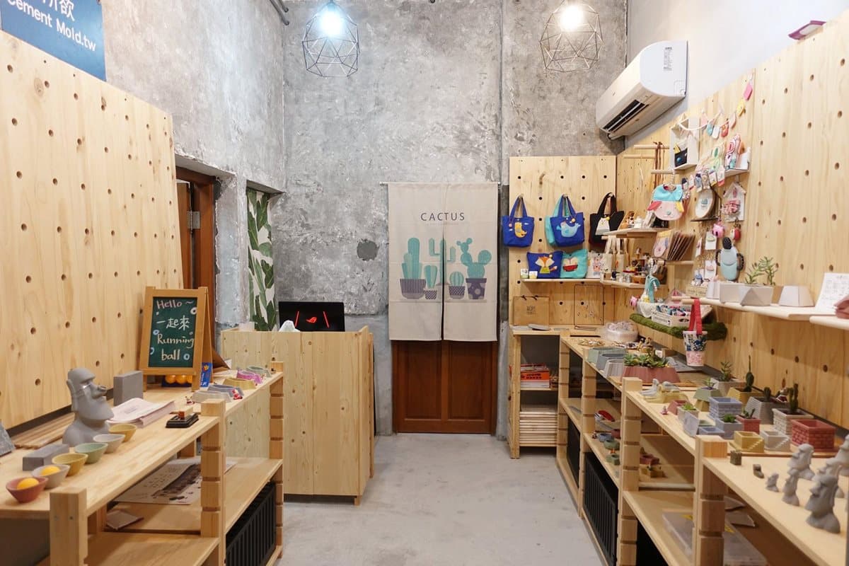 宜蘭新亮點！7連棟老屋變身IG景點 懷舊餐酒館、復古背包客棧都超好拍