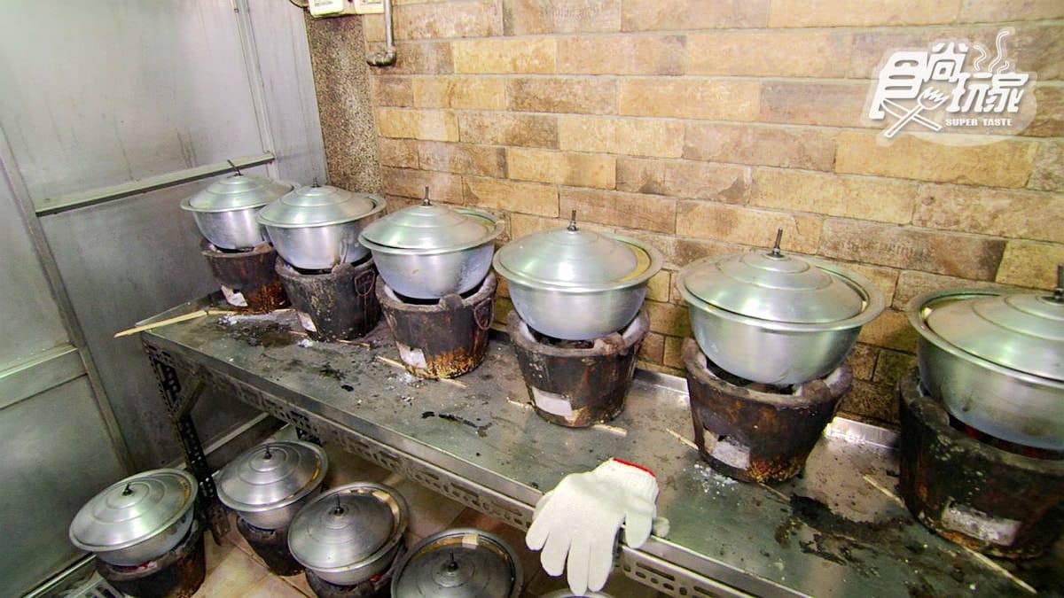台南「台菜」超級名店就這間！必點扛壩子「砂鍋鴨」沒吃過會遺憾
