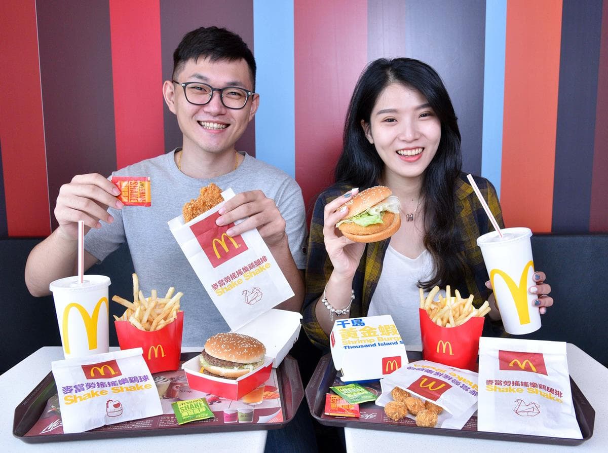 月底省錢吃飽飽!全台5家「飽食系優惠」:這兩家最強「主餐買一送一」 月底省錢吃飽飽!全台5家「飽食系優惠」:這兩家最強「主餐買一送一」