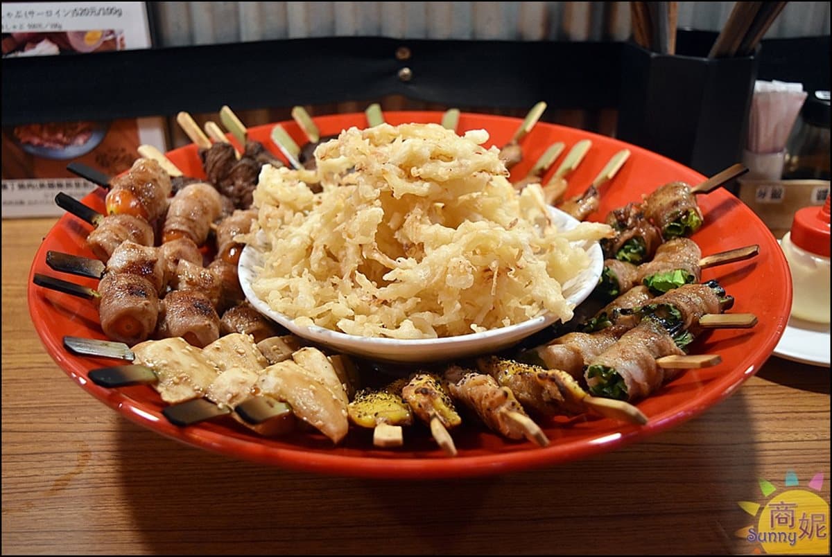 點一串太慢!台中最狂居酒屋 「浮誇串燒盤」霸氣上桌 點一串太慢!台中最狂居酒屋 「浮誇串燒盤」霸氣上桌