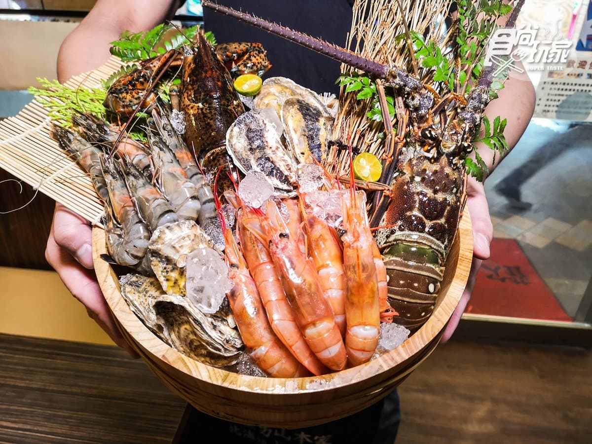 痛風燒肉無極限！「野生龍蝦+A5和牛吃到飽」 只要899+50元→文末抽餐券