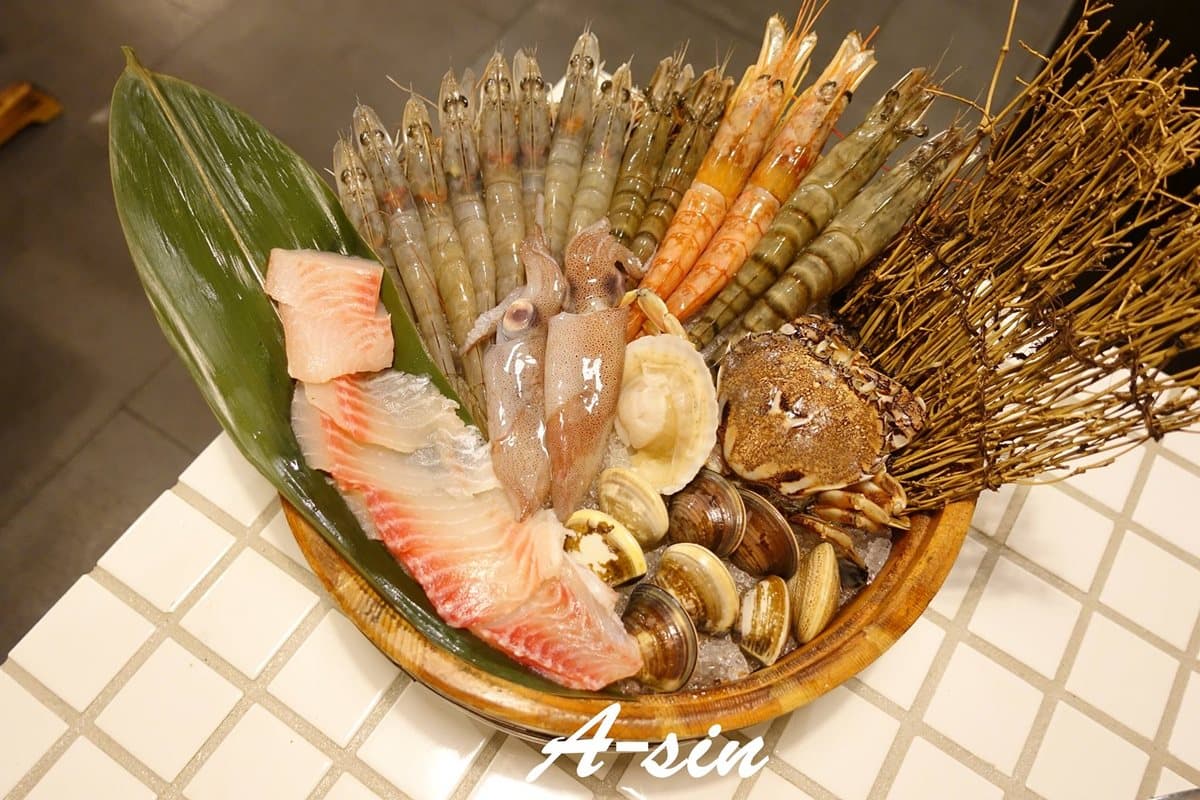 「小熊泡湯」好療癒   每串10元「麻辣串串鍋」就在宜蘭