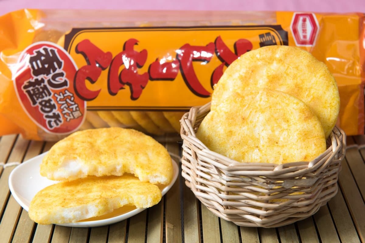 盤點「松本清」10大人氣零食，必買「咖哩米果」「茶豆米果」好吃到停不下來