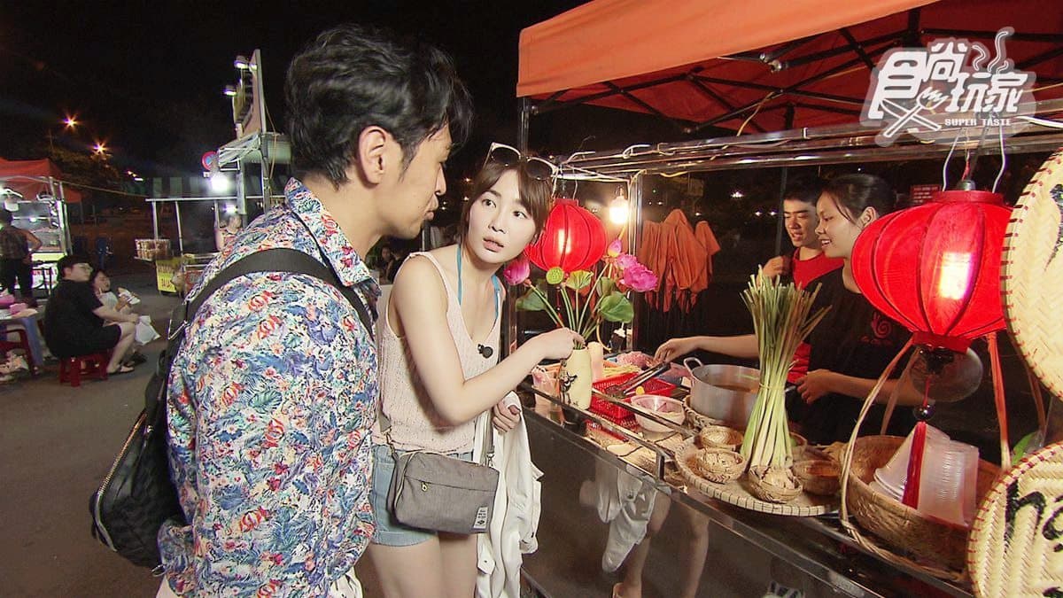 週六日晚上限定!看橋上龍頭噴水秀+夜市喝蓮花草本飲 週六日晚上限定!看橋上龍頭噴水秀+夜市喝蓮花草本飲